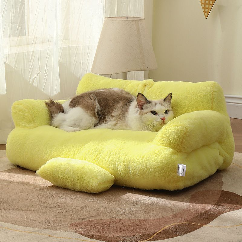 Plushy Pet Couch