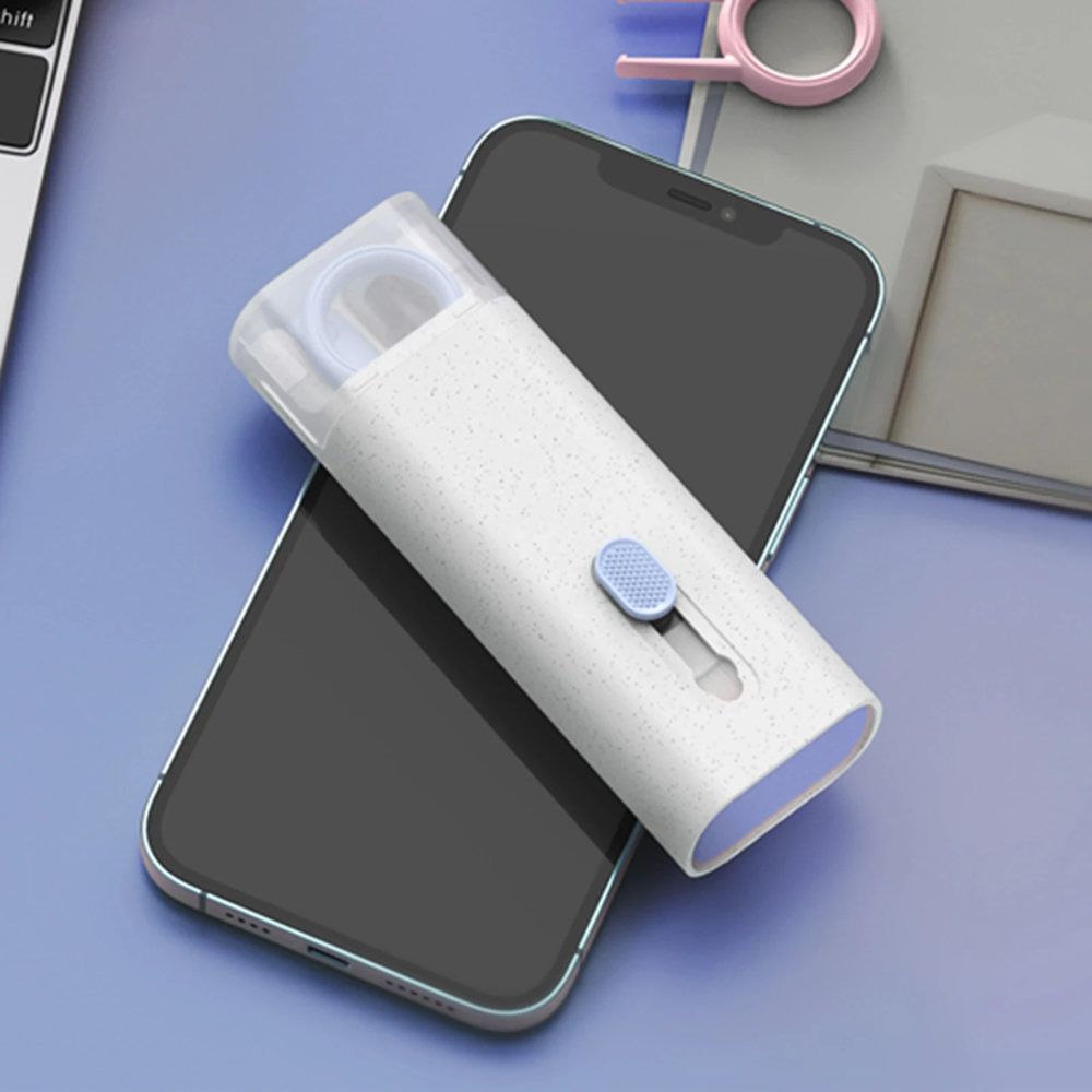 7-in-1 PC & Phone Cleaner
