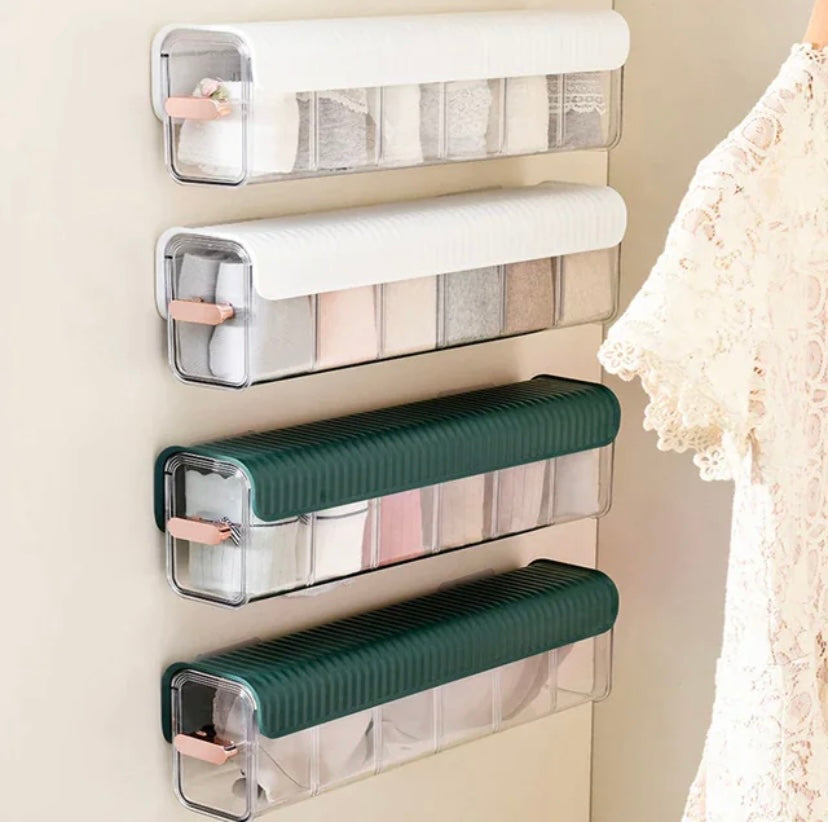 WALL MOUNTED WARDROBE STORAGE ORGANIZER