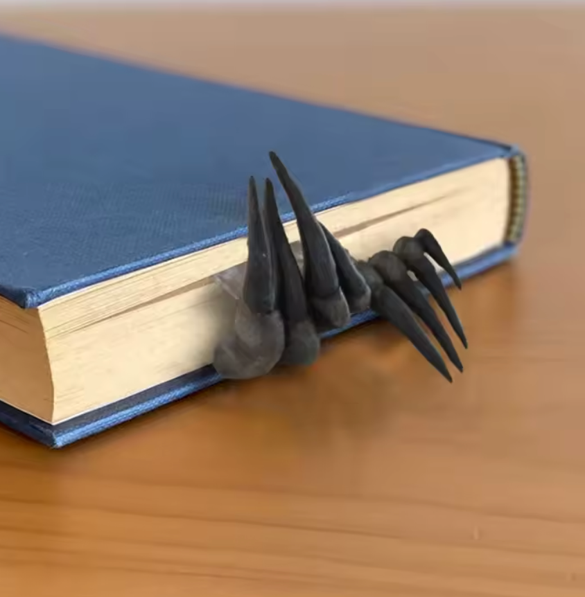 Demon Claws Bookmark Decor