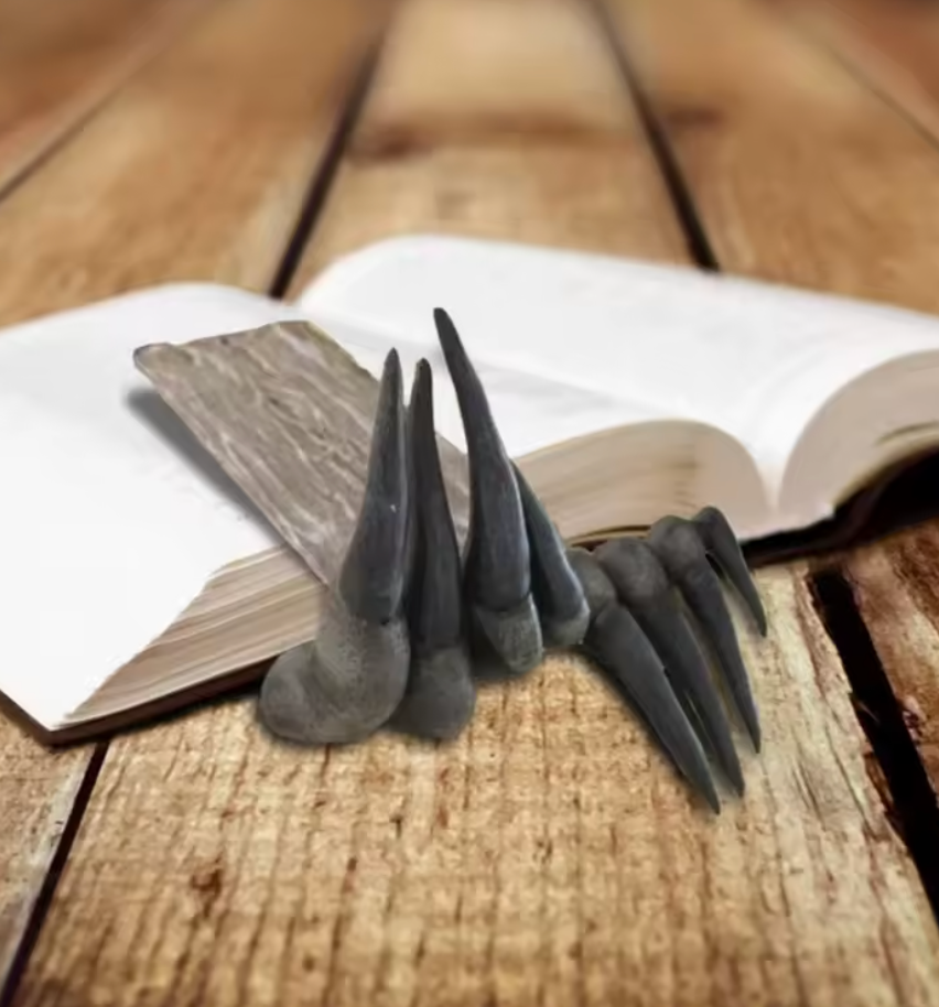 Demon Claws Bookmark Decor