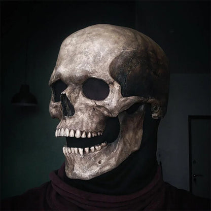 Skull Mask with Movable Jaw